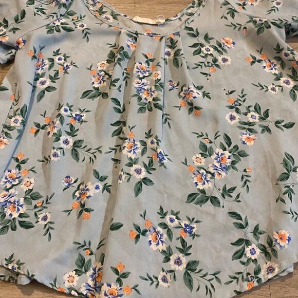 Lush blue spring floral cold shoulder cropped blouse size XS - Picture 2 of 7